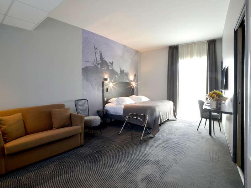 Logis Victor Hugo & Hotel Besançon