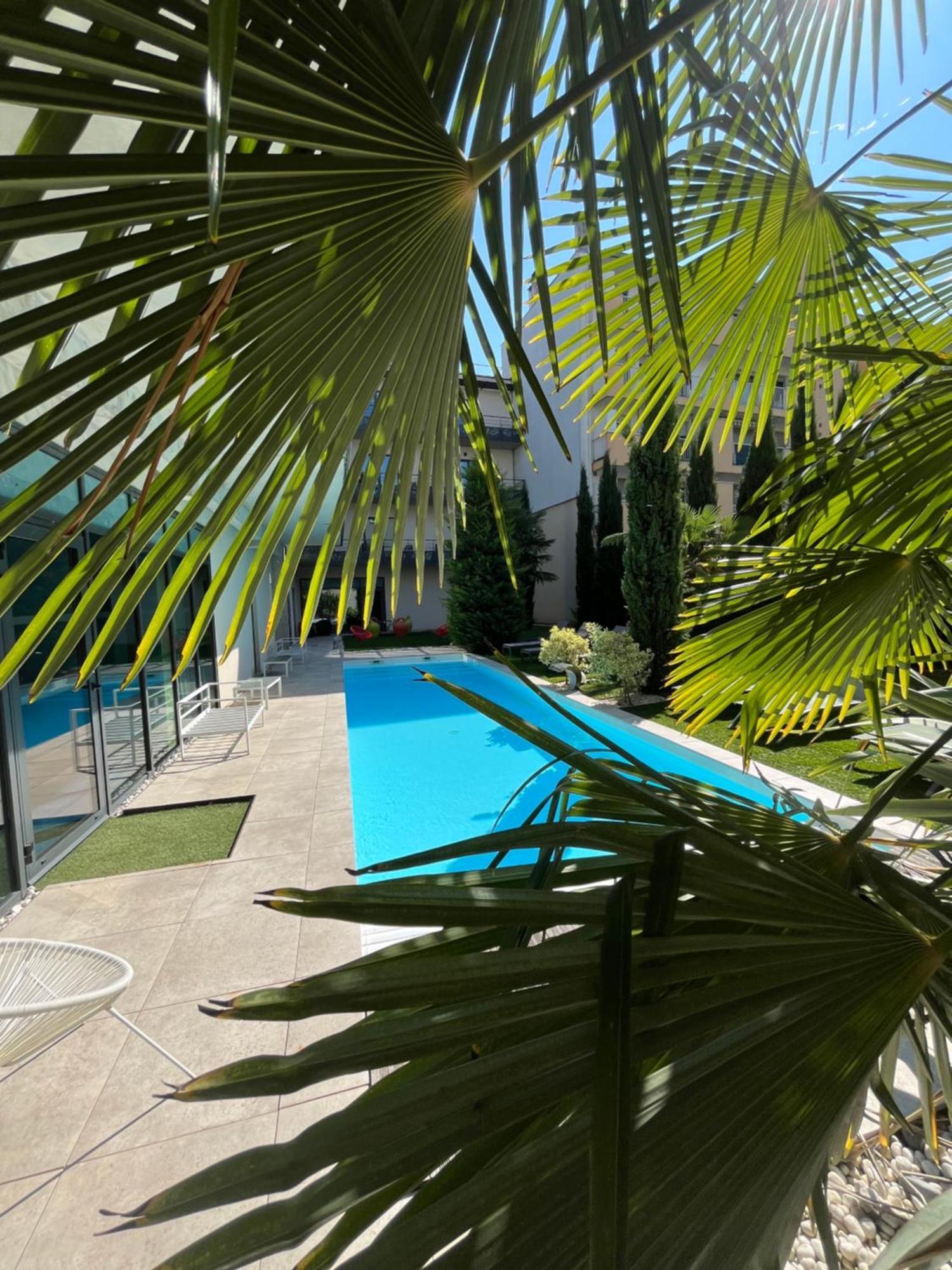 Logis Victor Hugo & 4*
