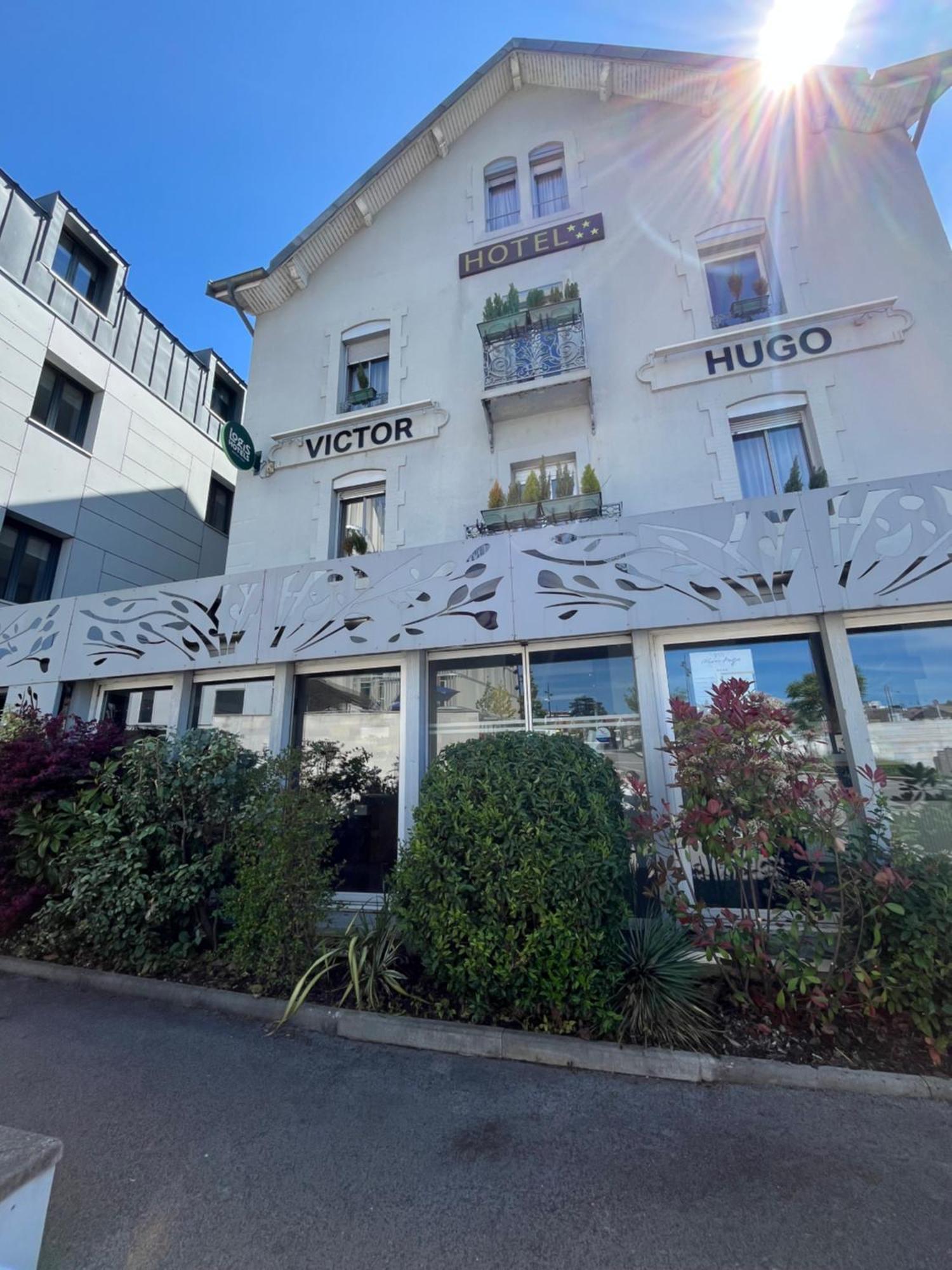 Hotel Logis Victor Hugo & 4*